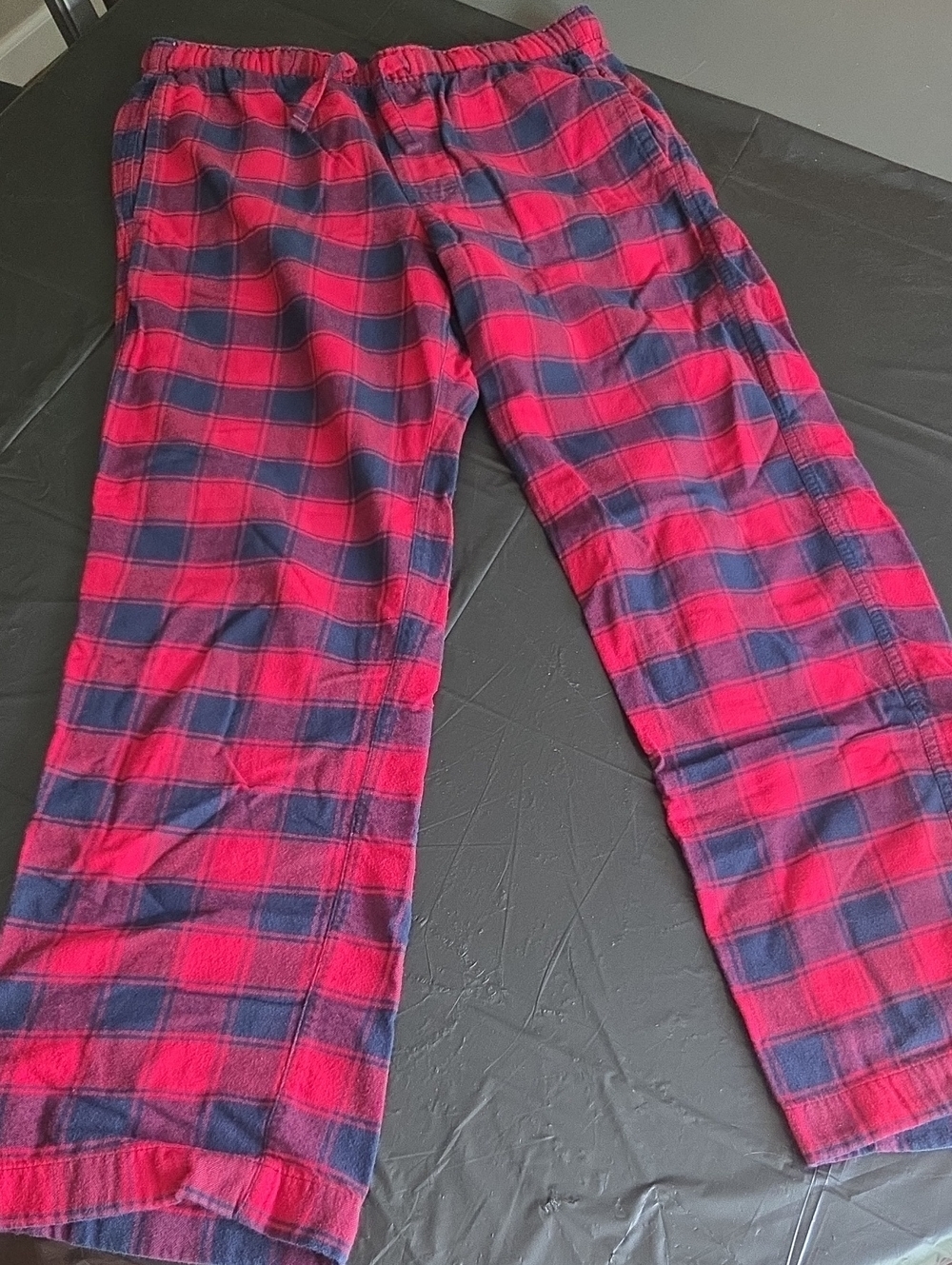 GAP Red and Navy Plaid Men’s Lounge Pants